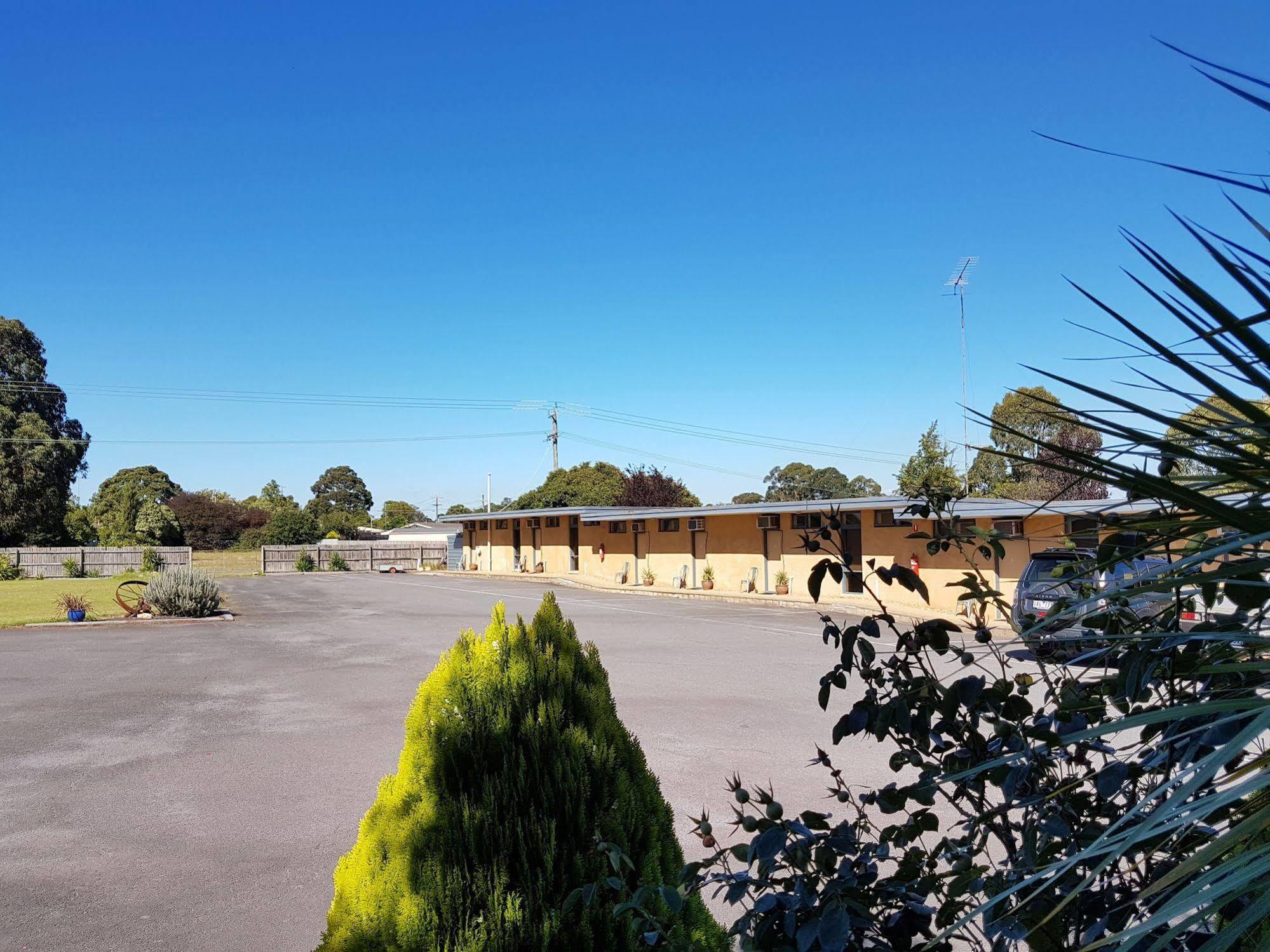 Motel Traralgon Exterior photo