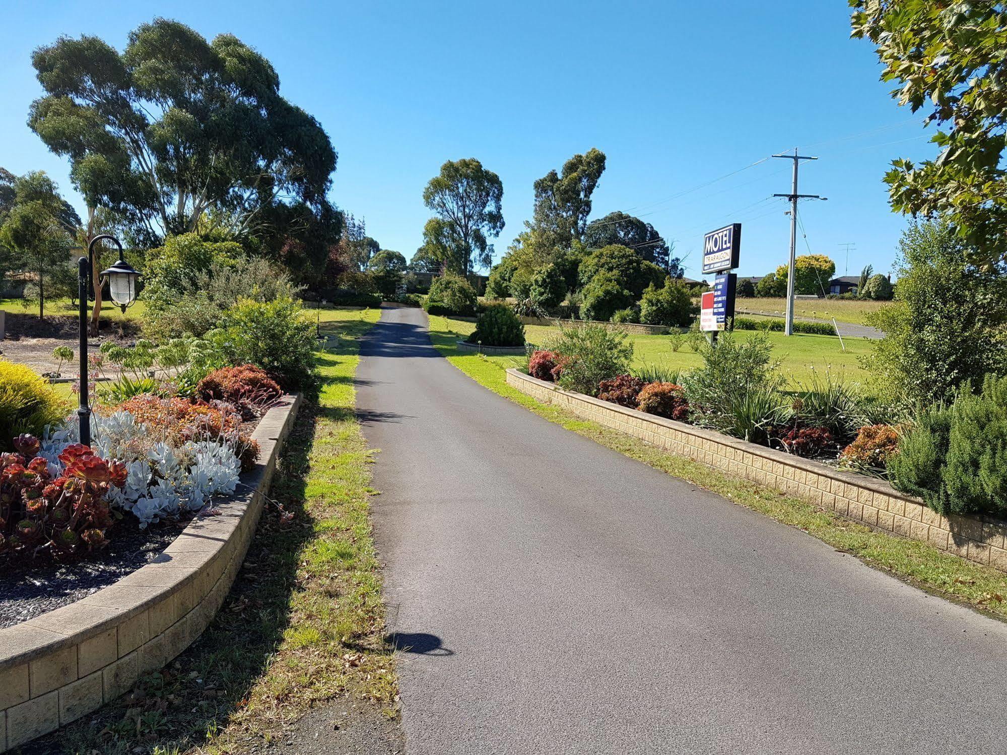 Motel Traralgon Exterior photo