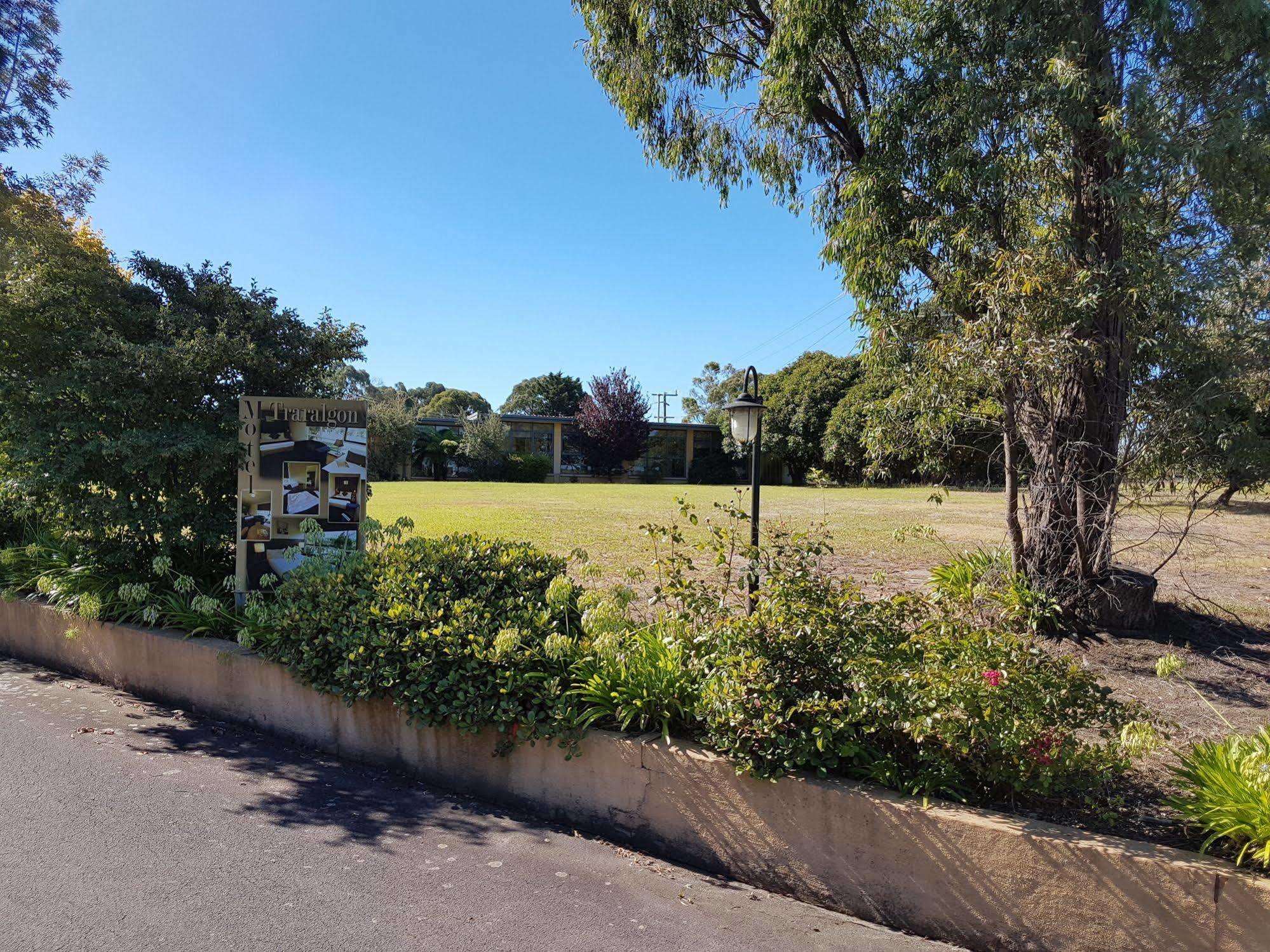 Motel Traralgon Exterior photo